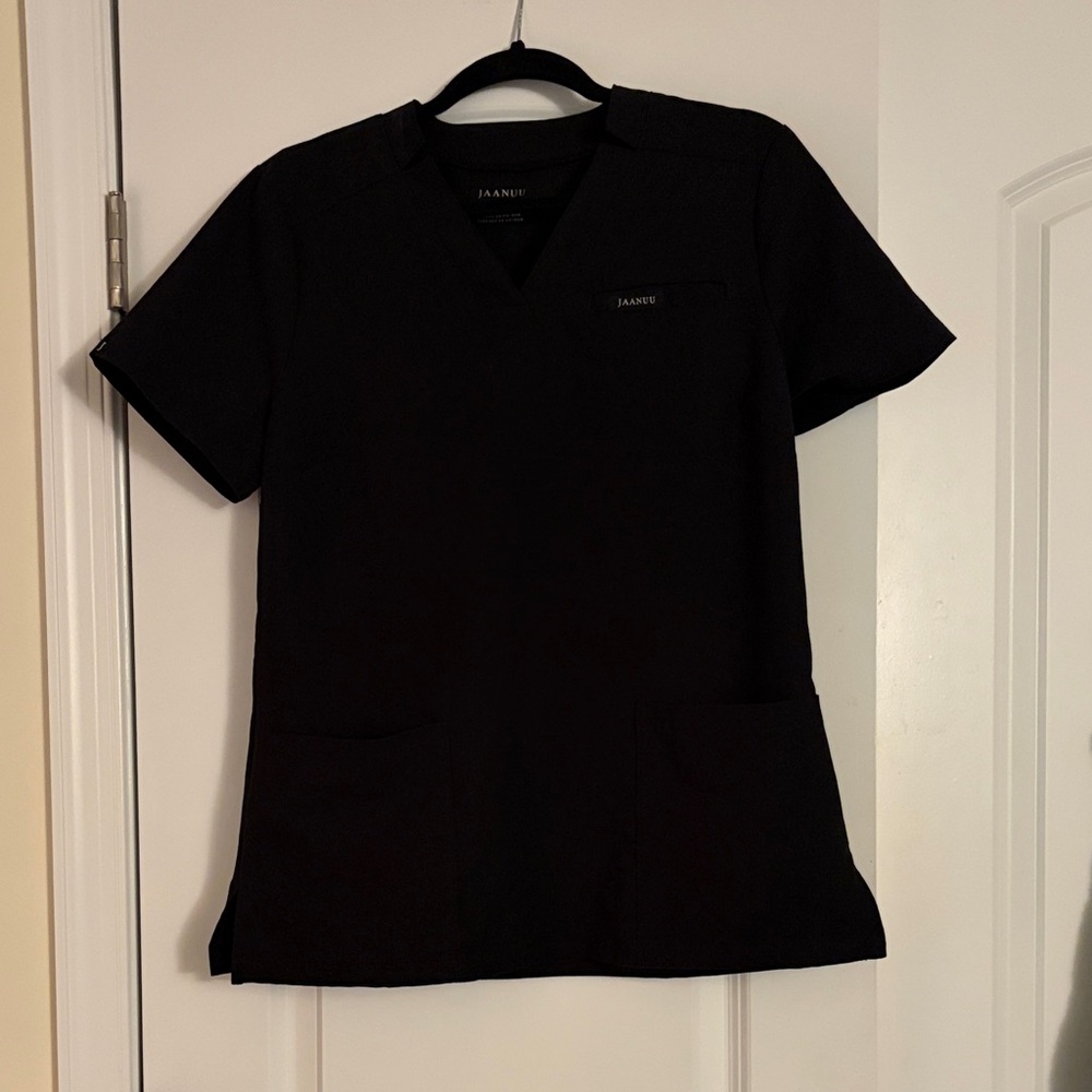 Jaanuu Classic Black Scrub Top